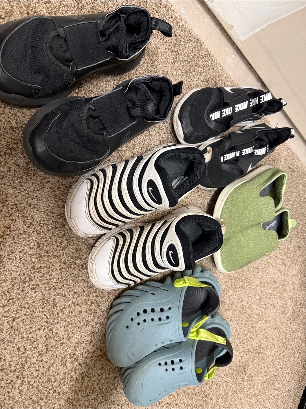 Nike Kids Black and White Slip-On and Strap Sneakers Pack